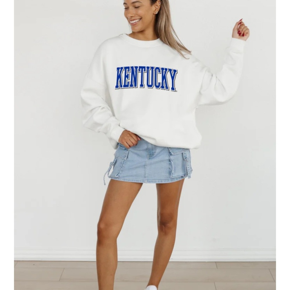 White University of Kentucky Women’s Sweatshirt. NWOT